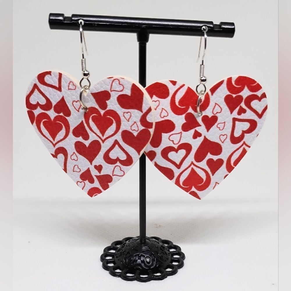 Hearts earrings faux‎ leather new e54